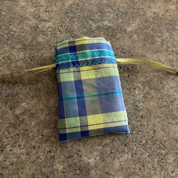 👛 Recycled Silk Ring Bag Mini Pouch, Handmade, NWOT - Picture 3 of 9